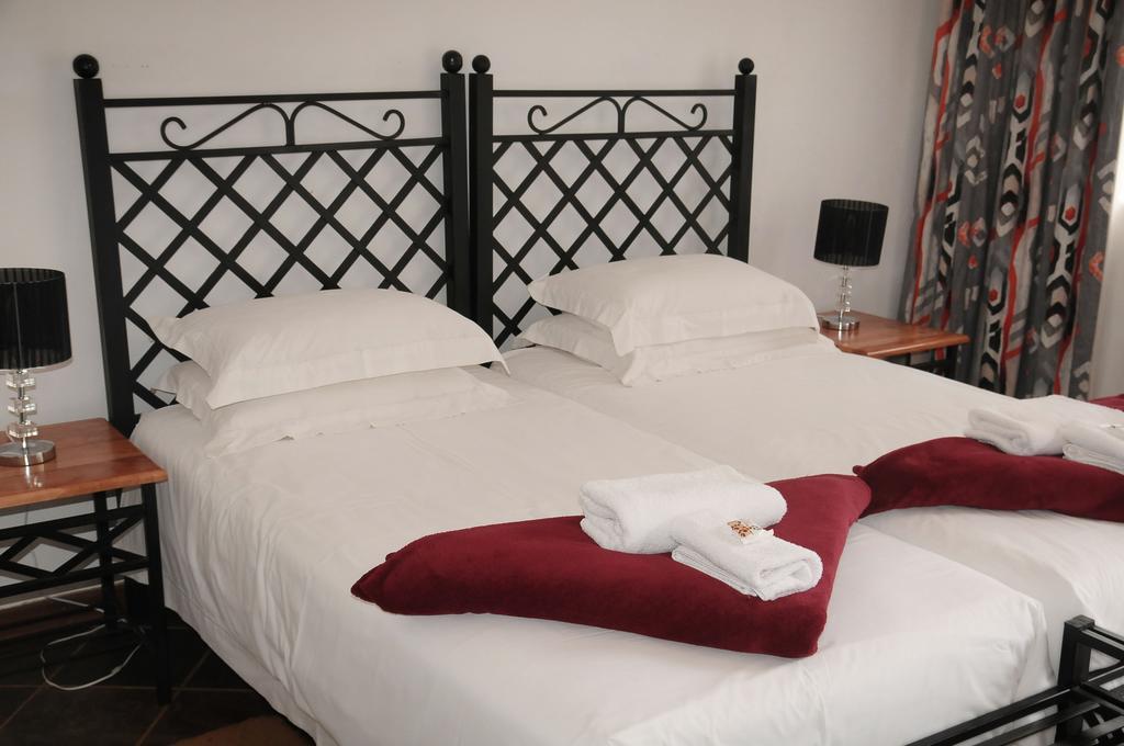 Mount Azimbo Lodge Louis Trichardt Eksteriør bilde